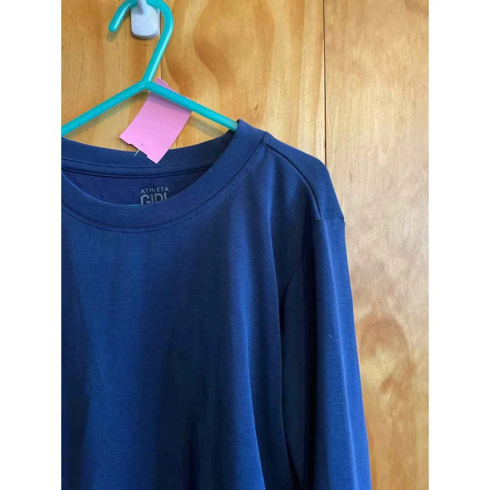 Child Size Small Athleta Girl's Sweater and Sweatshirt
